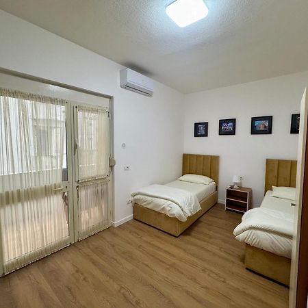 Vivo Apartment ドゥラス エクステリア 写真